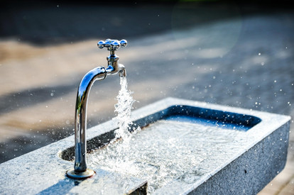 So viel Wasser steckt in deiner Nahrung. So viel Wasser steckt in deiner Nahrung.