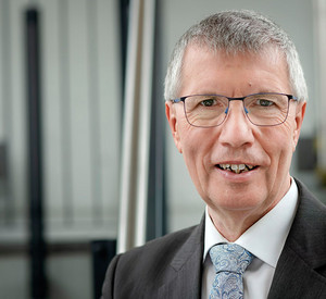 Staatssekretär Dr. Erwin Manz