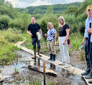 Gruppenbild am Moor „Mosbrucher Weiher“ in der Eifel