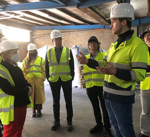 Klimaschutzministerin Eder beim Besuch der Anlage in Lahnstein.