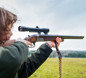x-default Jägerin bei der Jagd