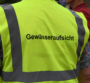 Weste mit Aufdruck Gewässeraufsicht