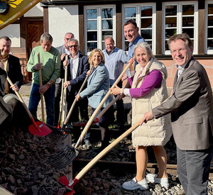 Erster Spatenstich für die Modernisierung der Wieslauterbahn