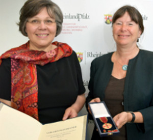 Umweltministerin Ulrike Höfken und Jutta Wiesemöller