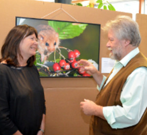 Ulrike Höfken und Hans-Martin Braun bei der Ausstellungseröffnung Ulrike Höfken und Hans-Martin Braun bei der Ausstellungseröffnung
