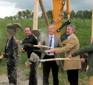1.Spatenstich mit Staatssekretär Thomas Griese, Foto: SGD Süd 1.Spatenstich mit Staatssekretär Thomas Griese, Foto: SGD Süd