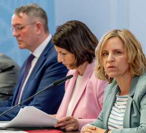 Pressekonferenz mit Alexander Schweitzer, Katrin Eder, Daniela Schmitt und Andreas Lambeck