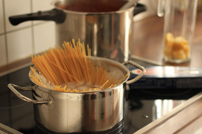 Kochen und Energie sparen: dein Rezept für den Klimaschutz. Kochen und Energie sparen: dein Rezept für den Klimaschutz.